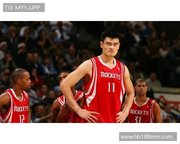 姚明与巴蒂尔夫妇的爱情故事与篮球传奇的交织之旅 姚明与巴蒂尔夫妇的爱情故事与篮球传奇的交织之旅