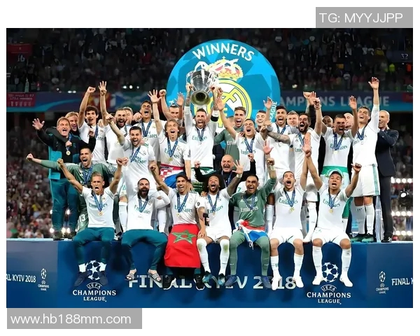 足球明星咬球服事件引发热议背后的心理因素与体育精神探讨