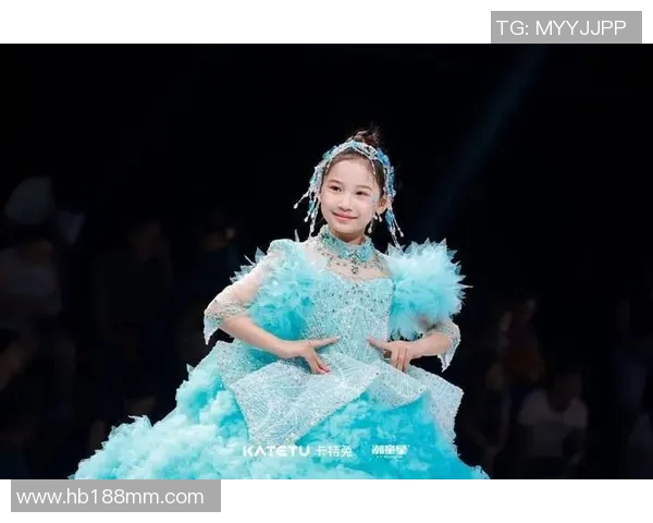 璀璨星光下的篮球女明星们展现运动魅力与时尚风采的完美结合